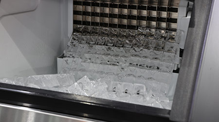 https://www.healthcarefacilitiestoday.com/resources/editorial/2020/25000-ice-machine.jpg